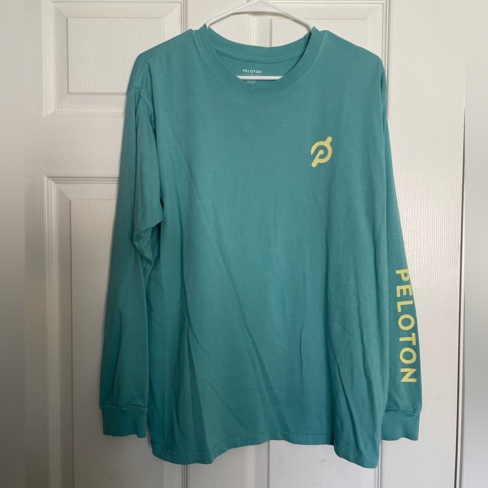 Peloton Aqua Crew Neck Long Sleeve Shirt Size Medium 100% Cotton